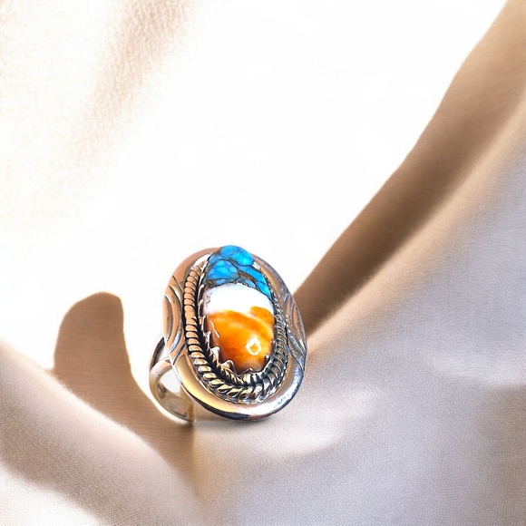 Sterling Silver Spiny Oyster & Turquoise Ring (Size 8) - Picture 8 of 9